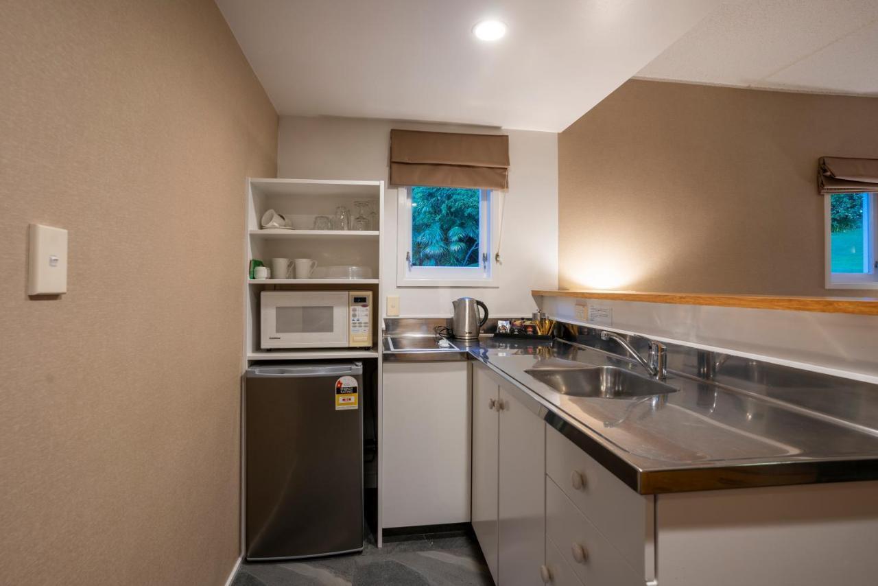 Wallaceville Motor Lodge Upper Hutt Εξωτερικό φωτογραφία
